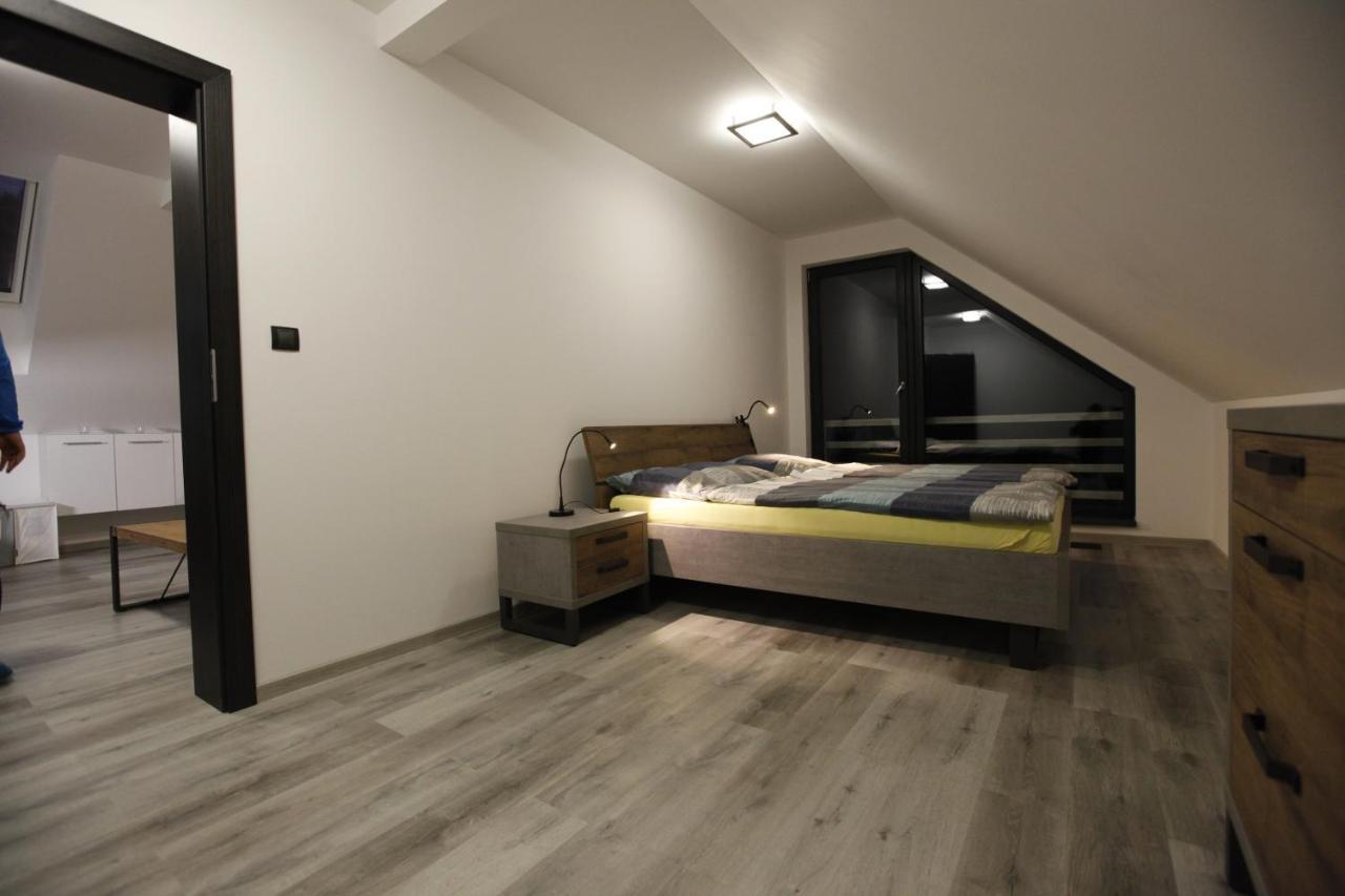 וורצ'לאבי Apartman Peklo מראה חיצוני תמונה